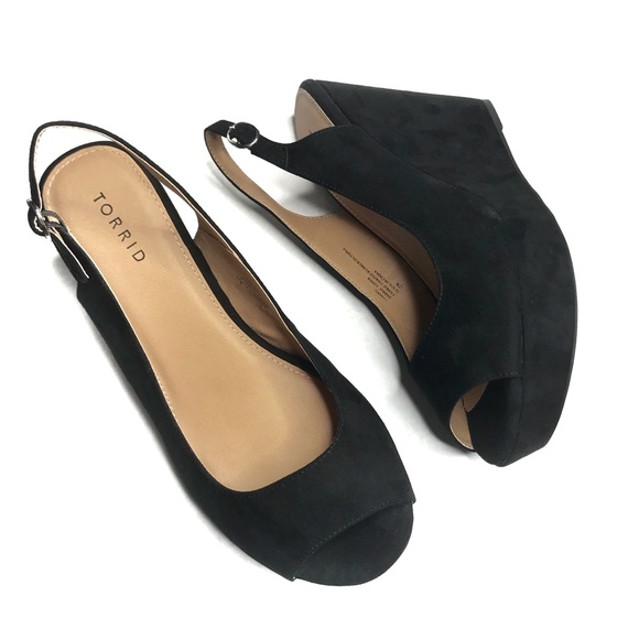 wide width peep toe wedge